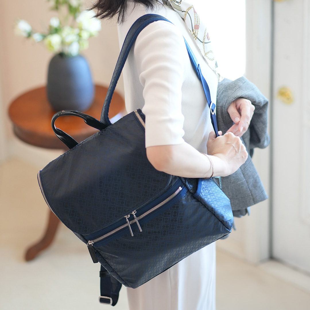 30代女性におすすめな人気の通勤バッグは、傳濱野はんどばっぐのルカ