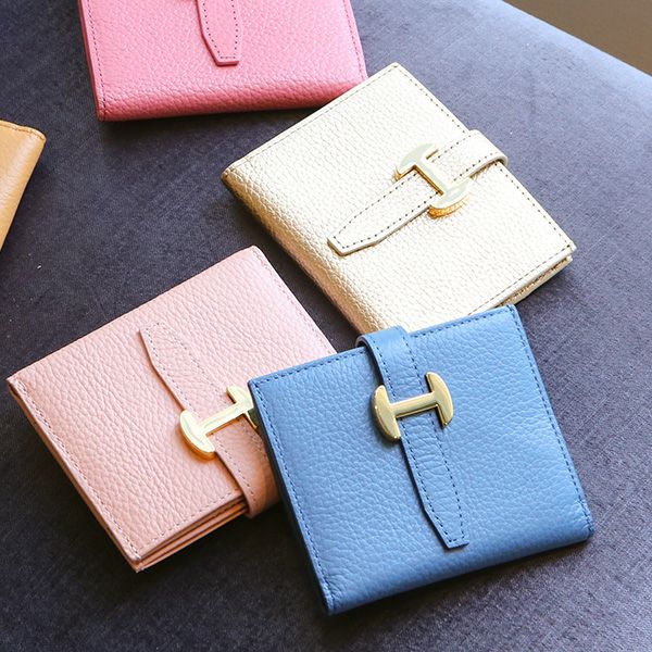 30代、40代、50代の女性におすすめの、日本ブランドが仕立てる可愛いレディースミニ財布は傳濱野はんどばっぐのピット