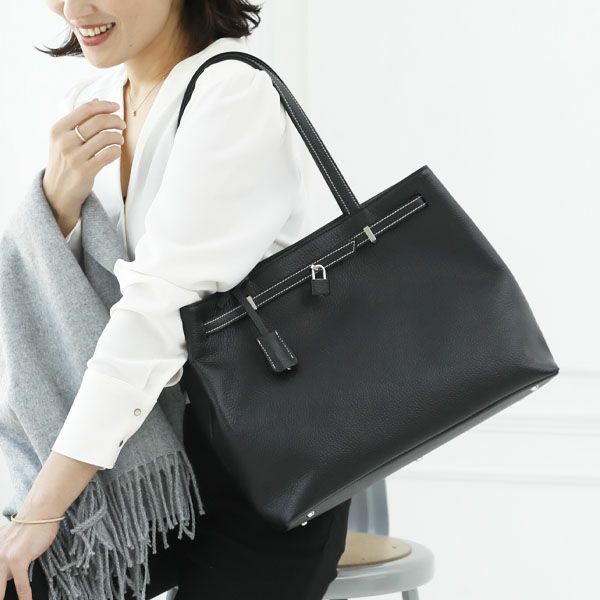 40代女性に人気のお仕事にぴったりのレディーストートバッグは傳濱野はんどばっぐのミーティアエラ