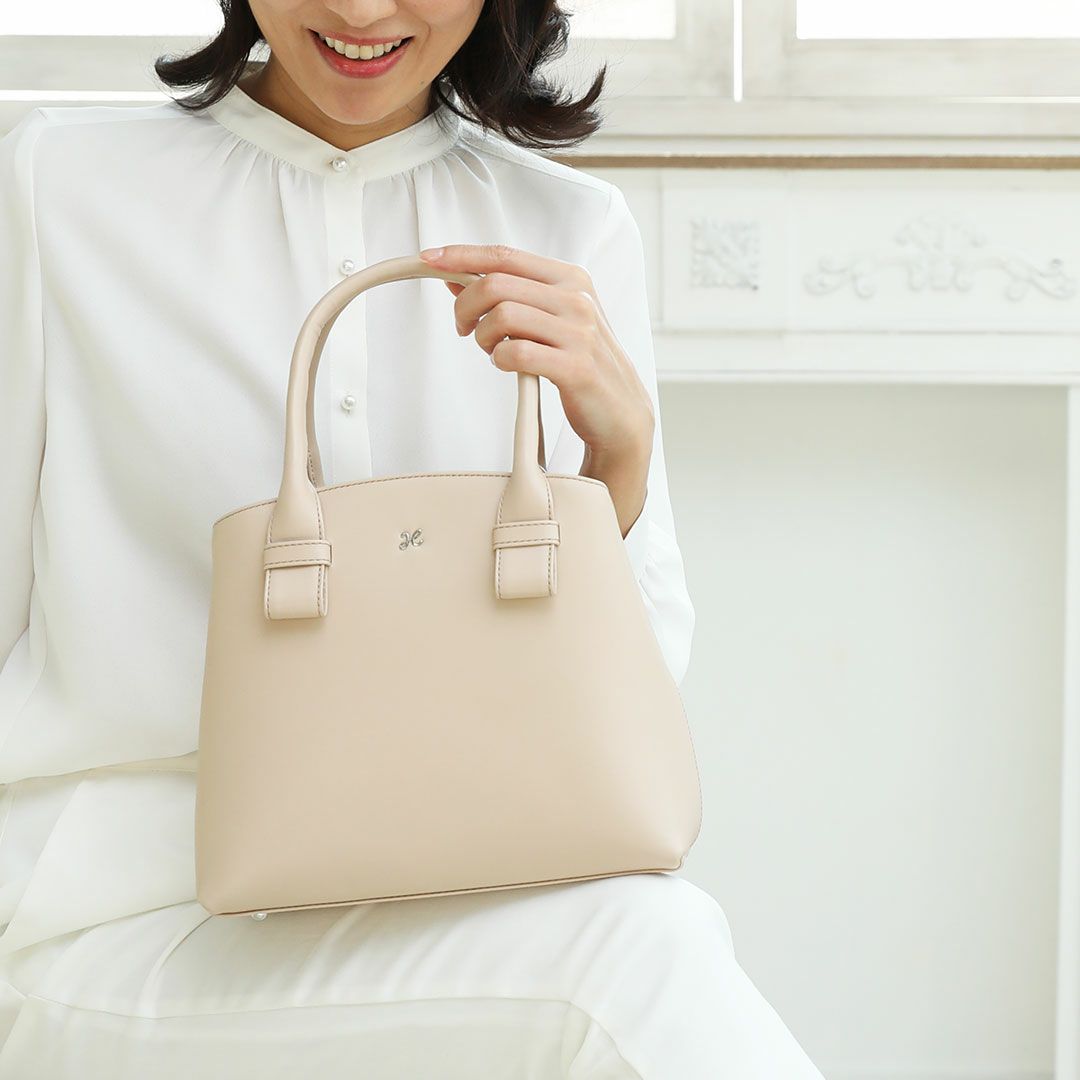 入園式・入学式におすすめのママの服装コーデ｜傳濱野はんどばっぐ ラチュレ