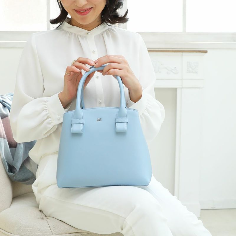 0代女性へのプレゼントにおすすめのエレガントなバッグは、傳濱野はんどばっぐのラチュレ
