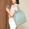 【傳濱野】大人のレッスンバッグAmeria（アメリア） 肩にかかる