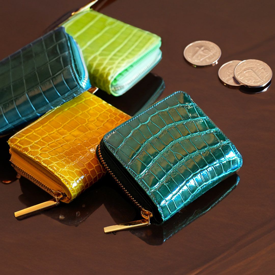 傳濱野】皇室御用達 濱野家“皮革の宝石”クロコで仕立てる 二つ折り  