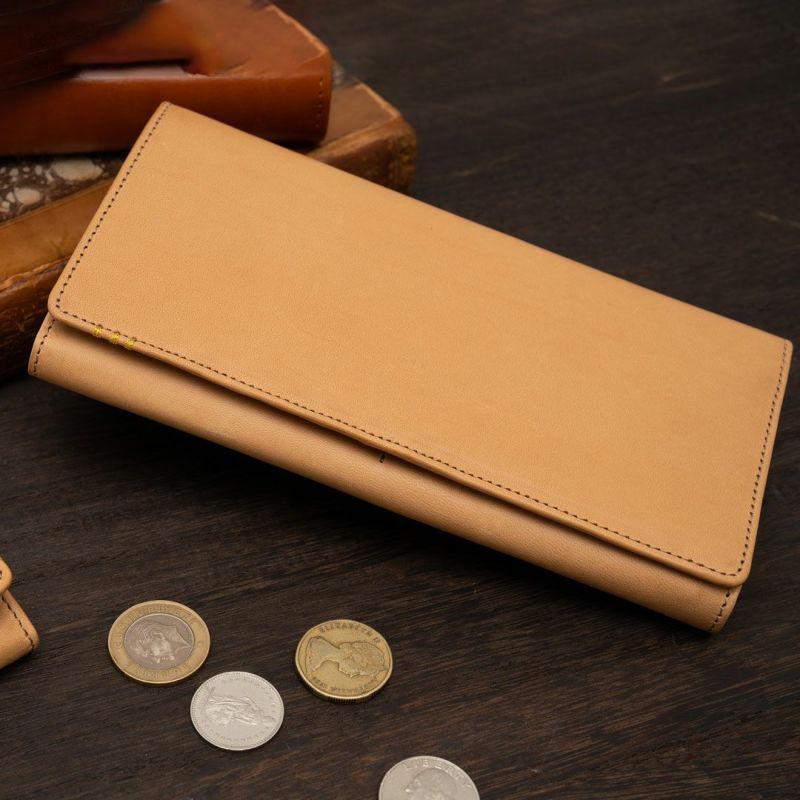 男の品格があがるおしゃれなクロコの高級財布は、ビスポーク傳濱野のクラシコフルボ　デスティノヌメ