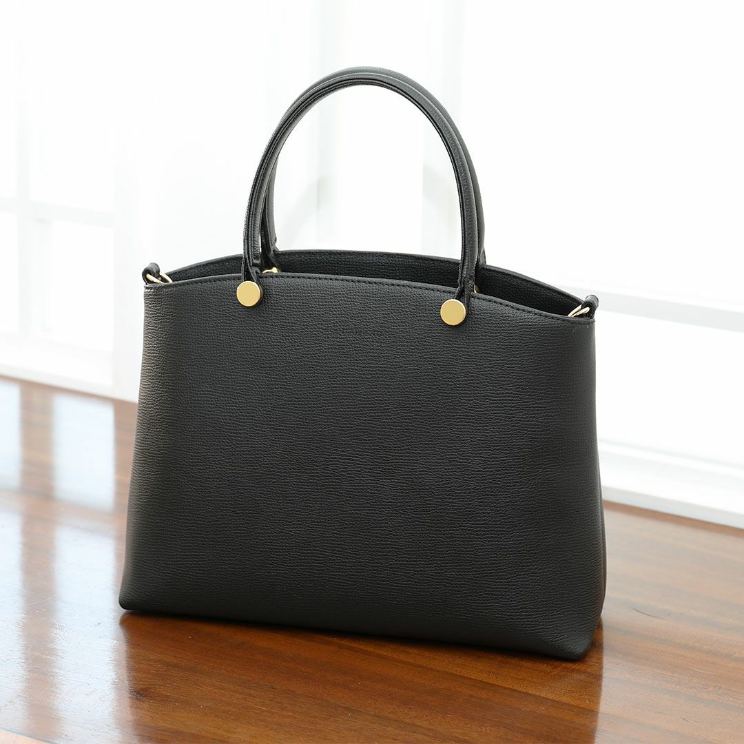 【傳濱野】365日に寄り添う、才色兼備なパートナーバッグserena（セレーナ）