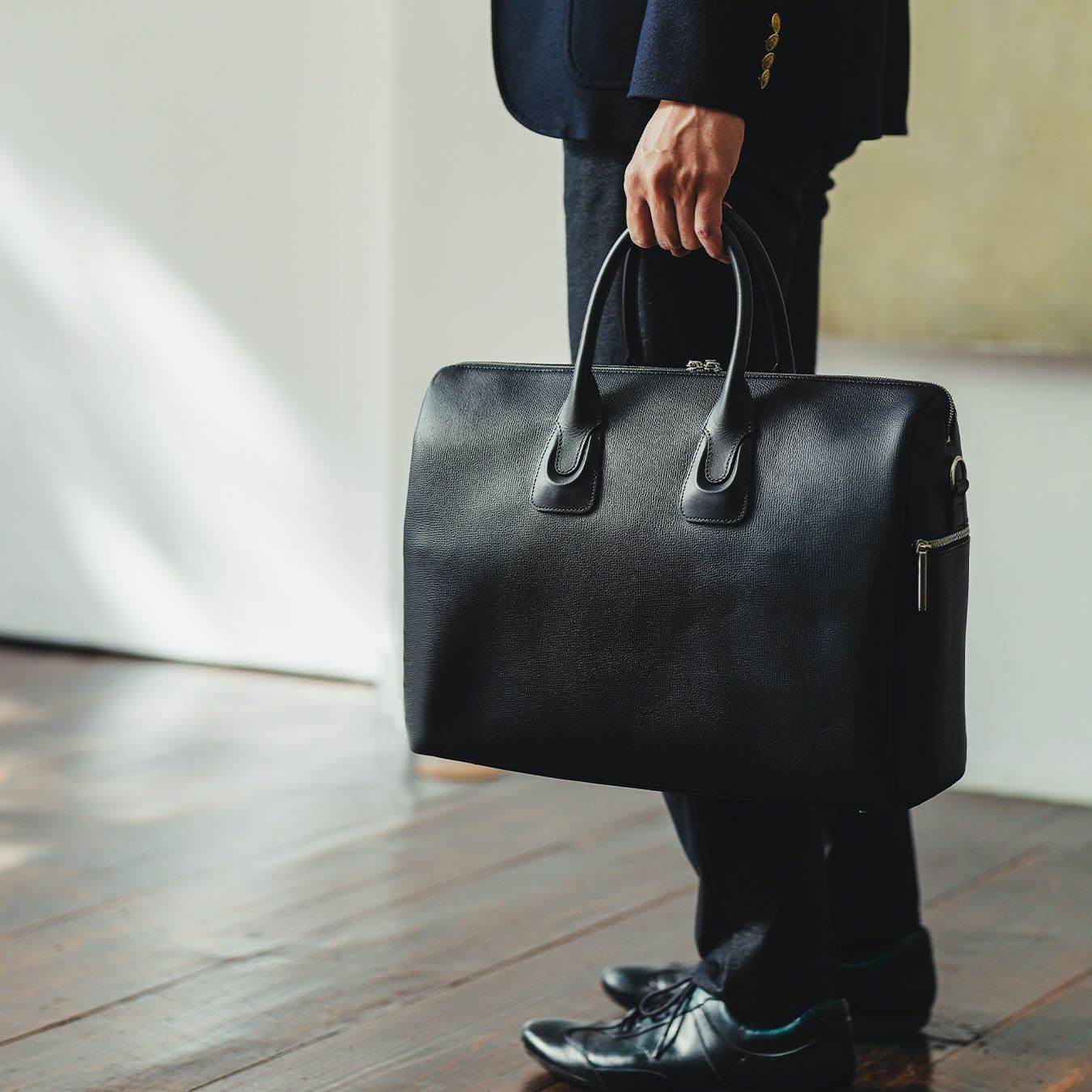 20歳の息子に贈る“一生モノ”の誕生日プレゼント特集｜長く愛用できる上質なアイテムでお祝い