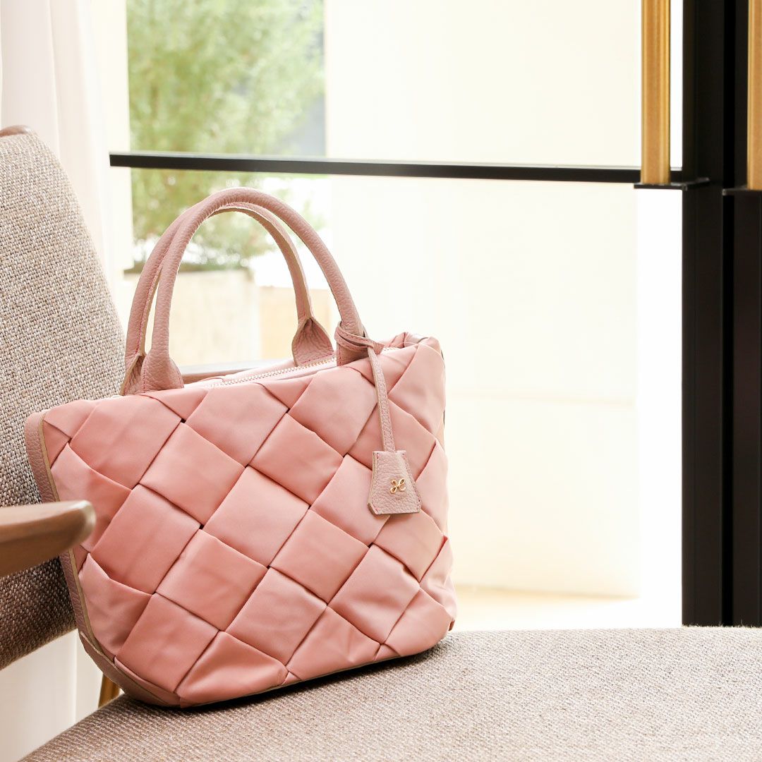 傳濱野】表情豊かなイントレチャートで軽やかに街を歩くcitta(チッタ