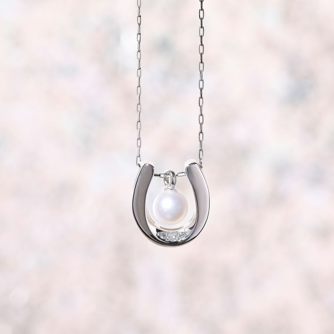 50代の妻が本当に喜ぶ！銀婚式のプレゼントランキングTOP10｜人気おすすめ＆実用的なギフト